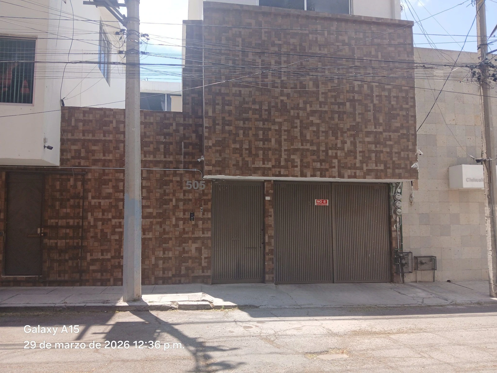 Renta  de 9 consultorios de 2 niveles con estacionamiento