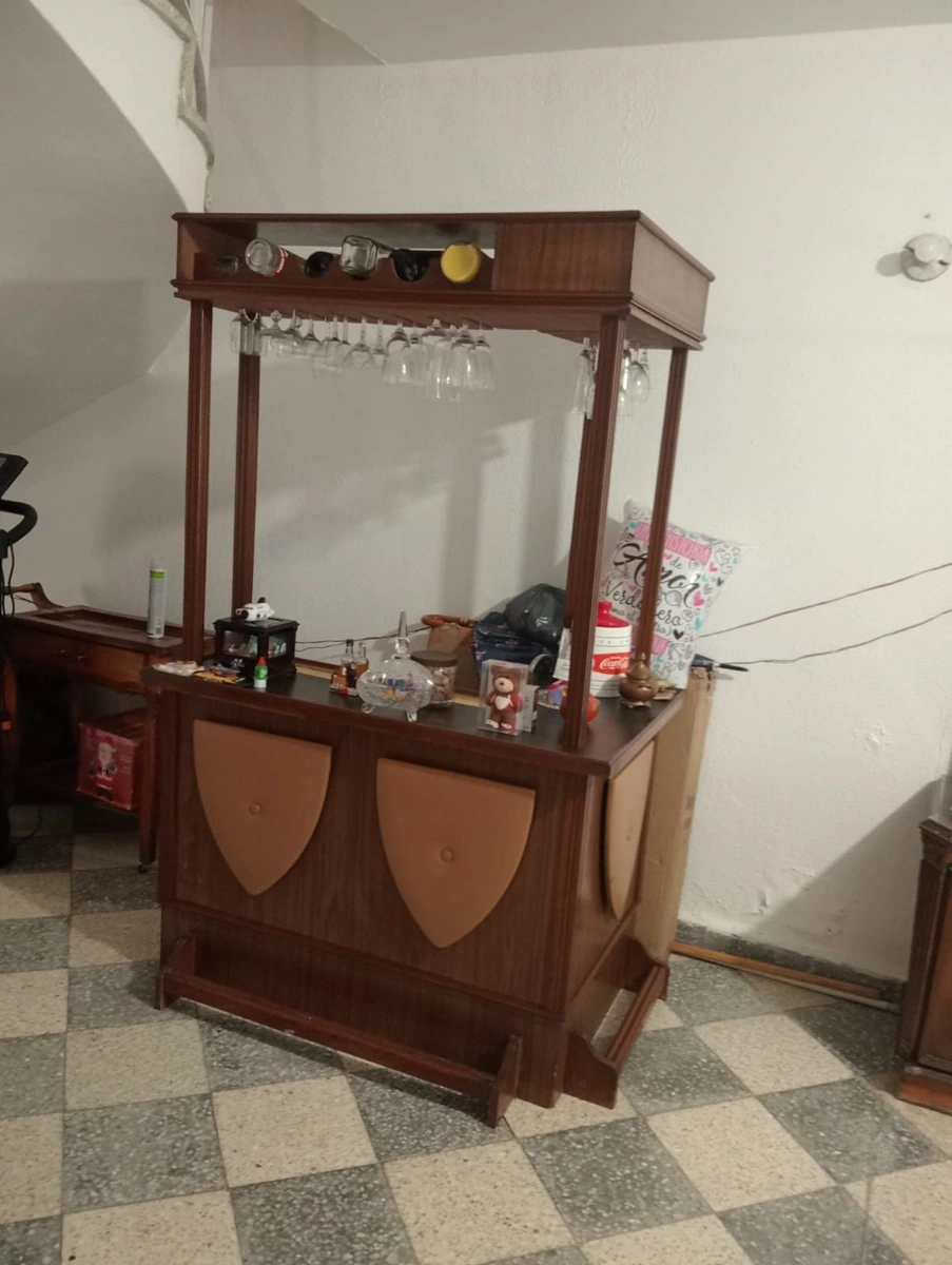 Cantina de madera