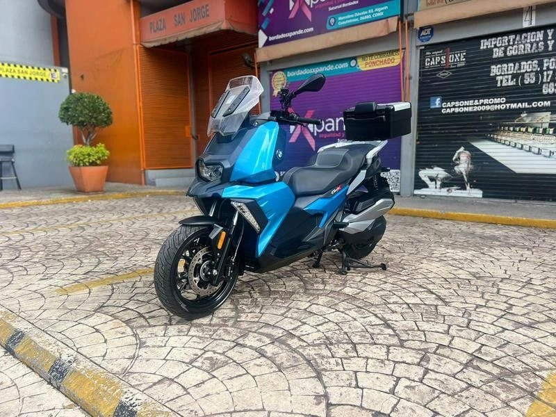 MOTO BMW C 400 X 2019