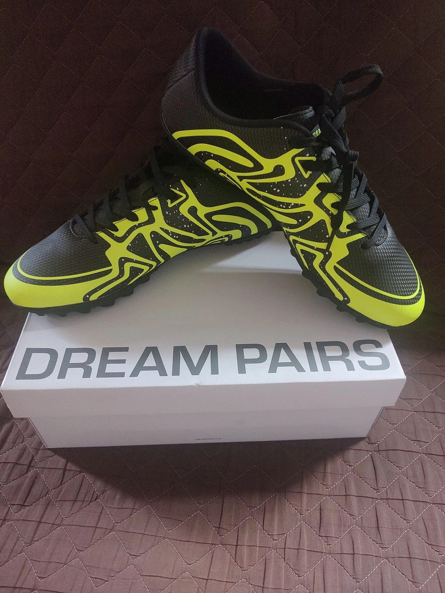 Tenis para futbol rápido
