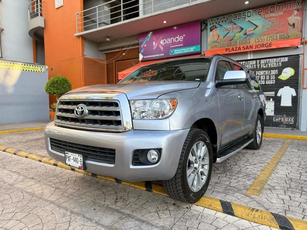 TOYOTA SEQUOIA LIMITED 2017 4X4