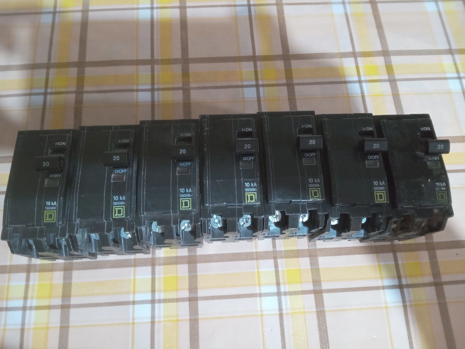 Interruptor qo 2x20 sq