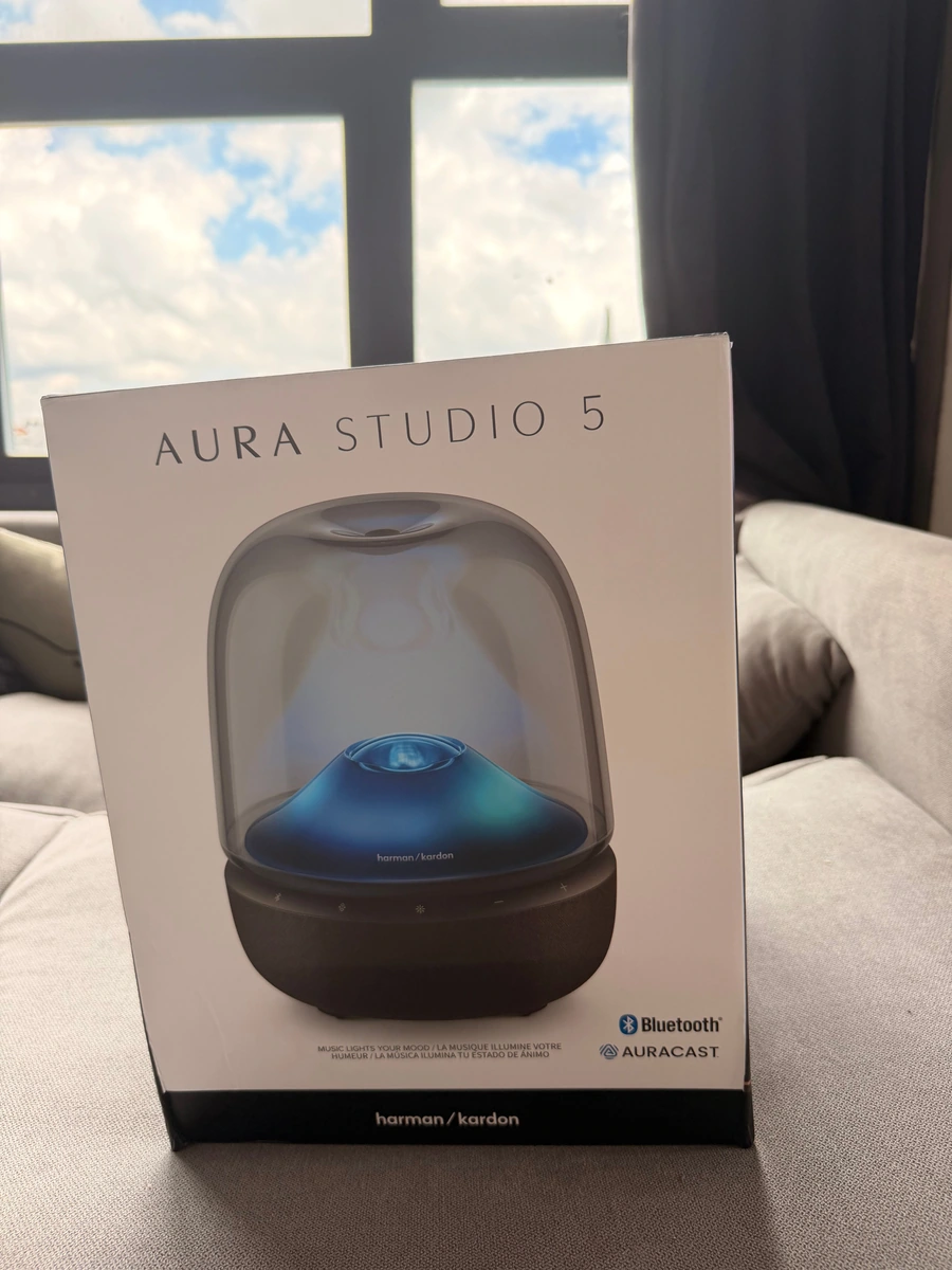 Aura studio 5