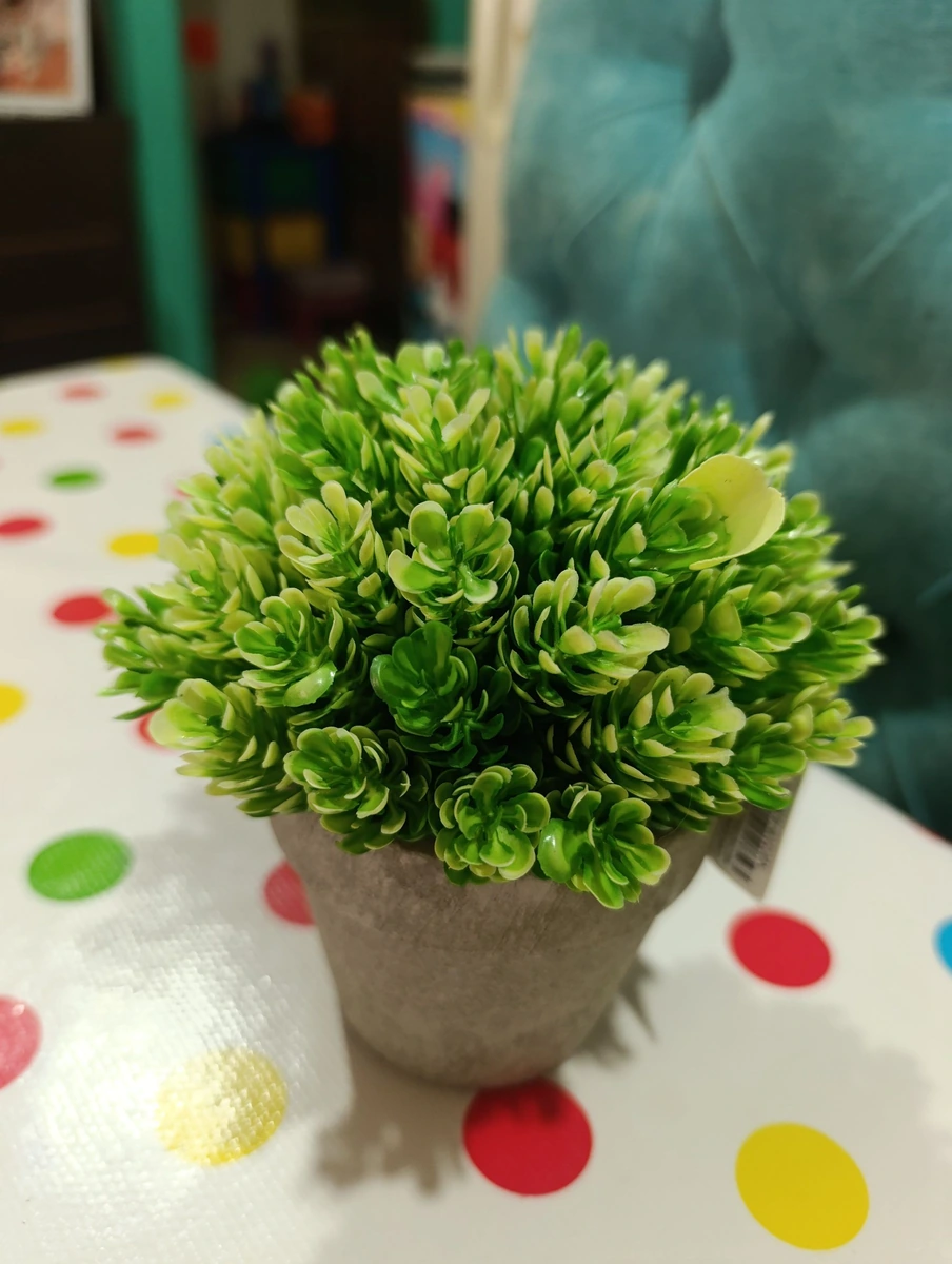 Plantita artificial