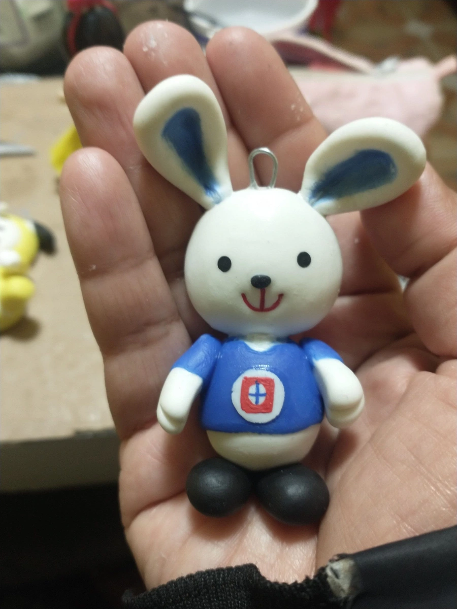 Figuras de porcelana fria