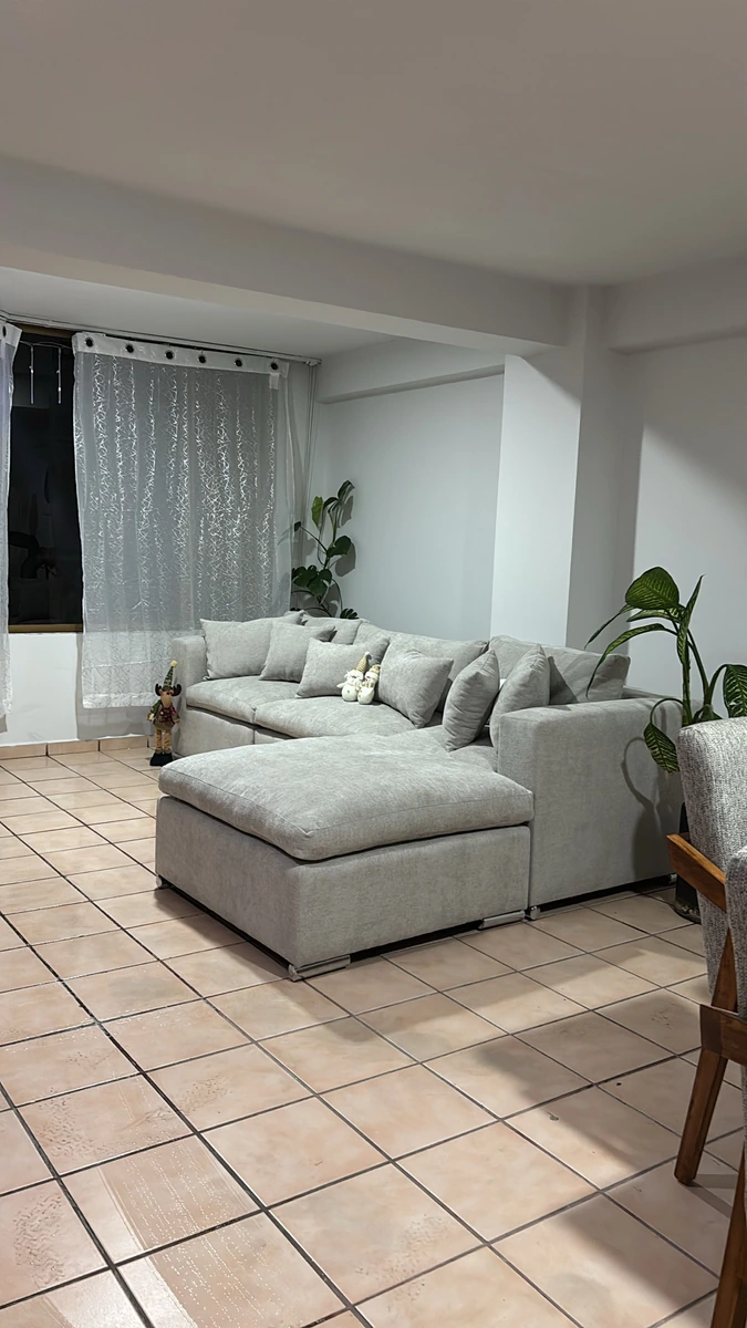 Sala esquinera grande