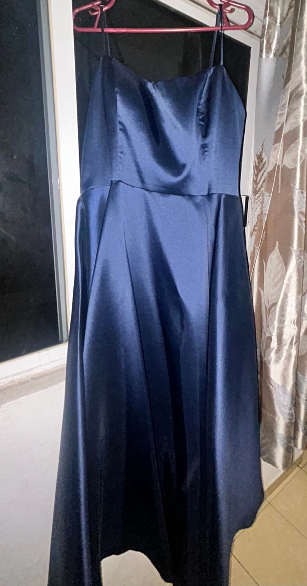 Vestido de fiesta azul marino