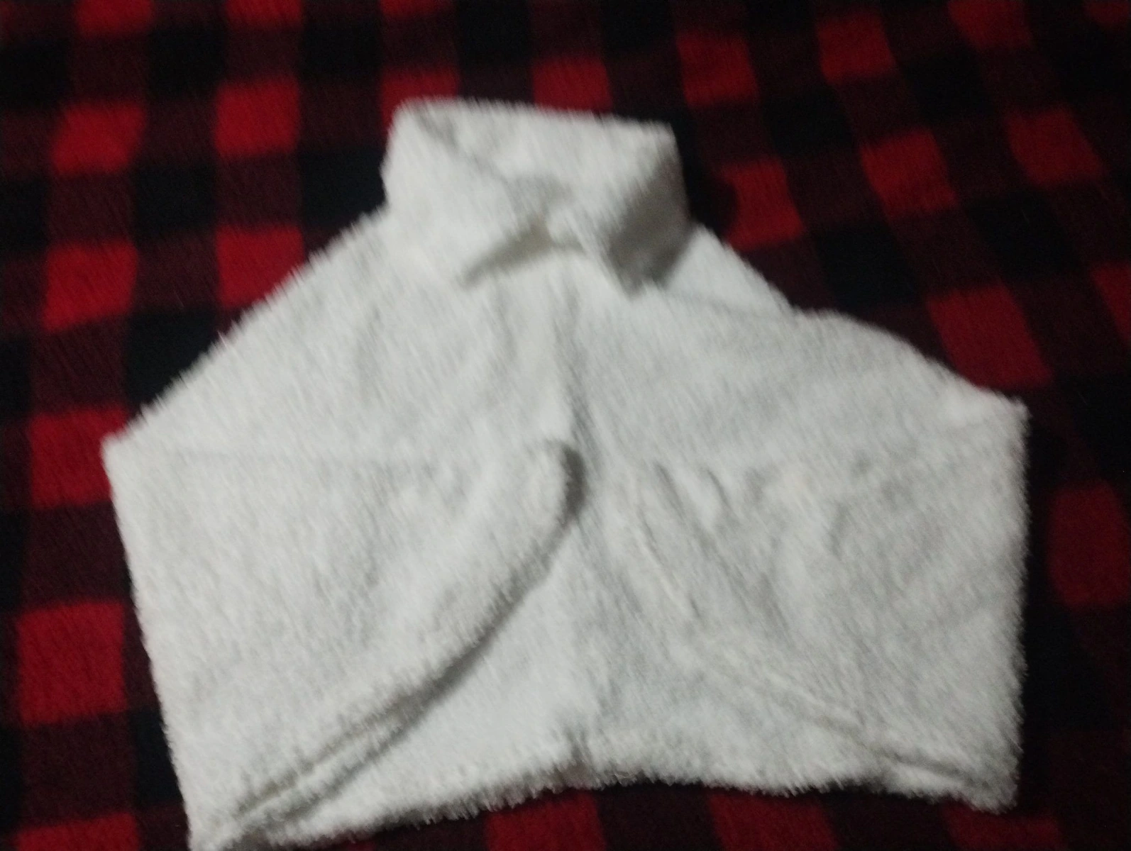 Capas de borrega unitalla color blanco