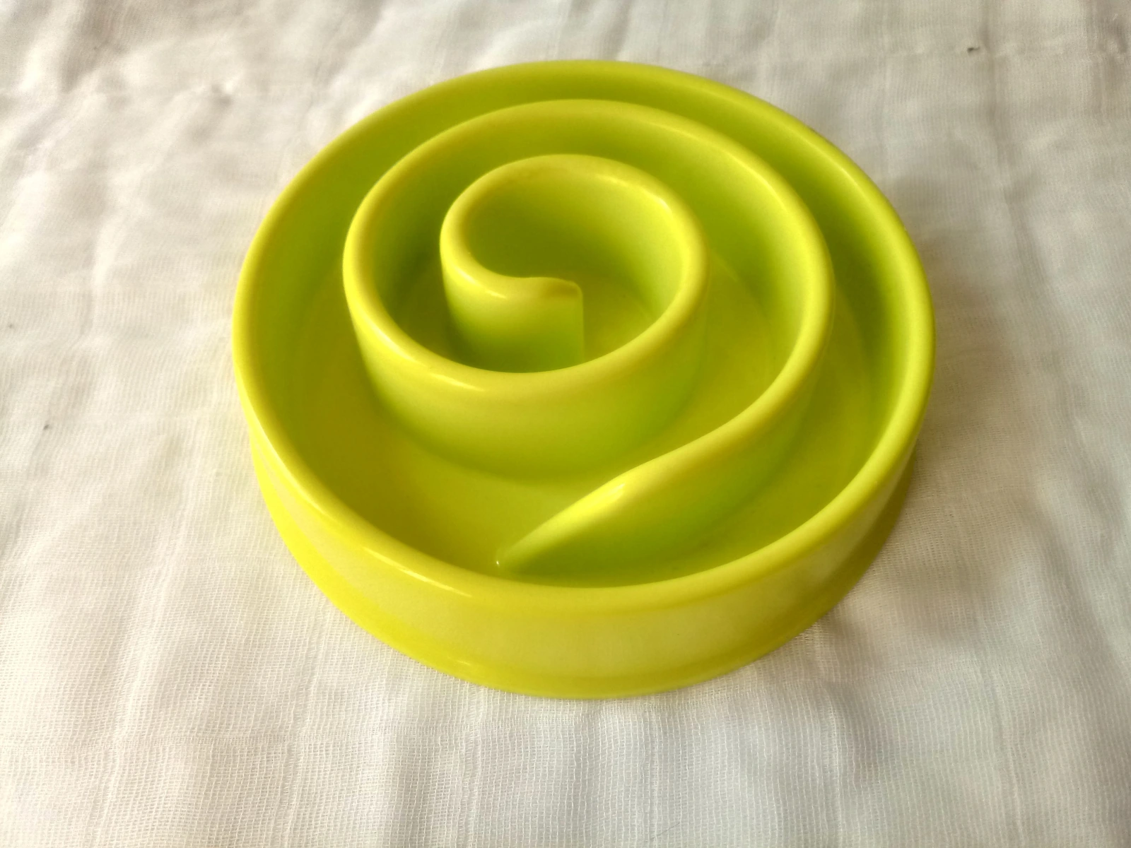 Plato Para Comer Lento Mediano Para Perros (Verde)