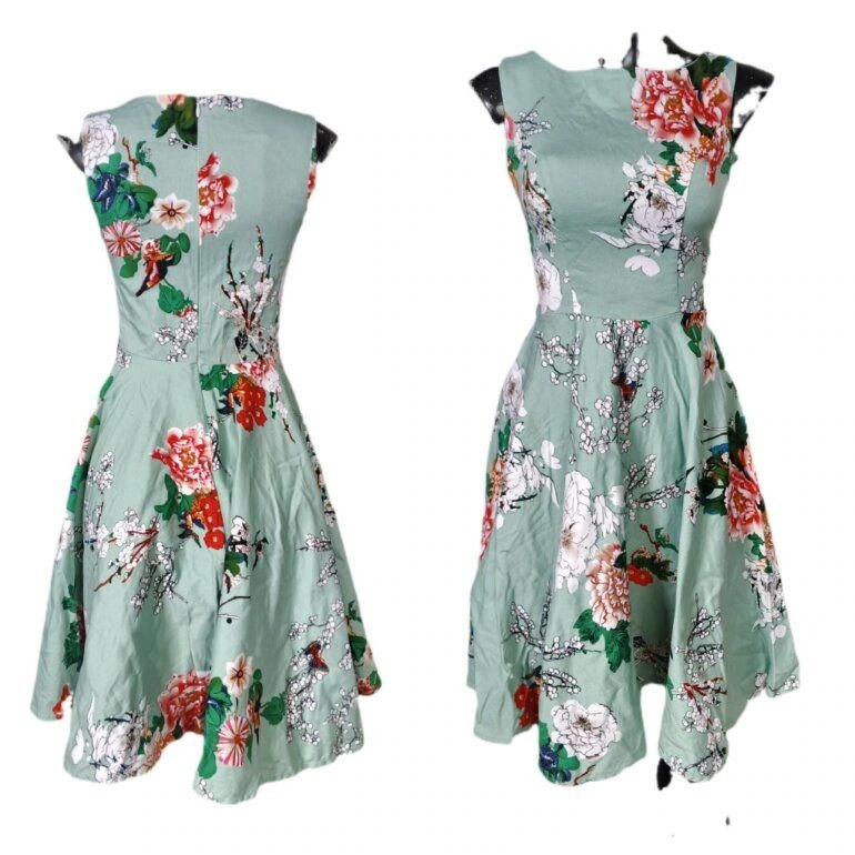 VESTIDO FLORAL CIRCULAR COLOR AGUA