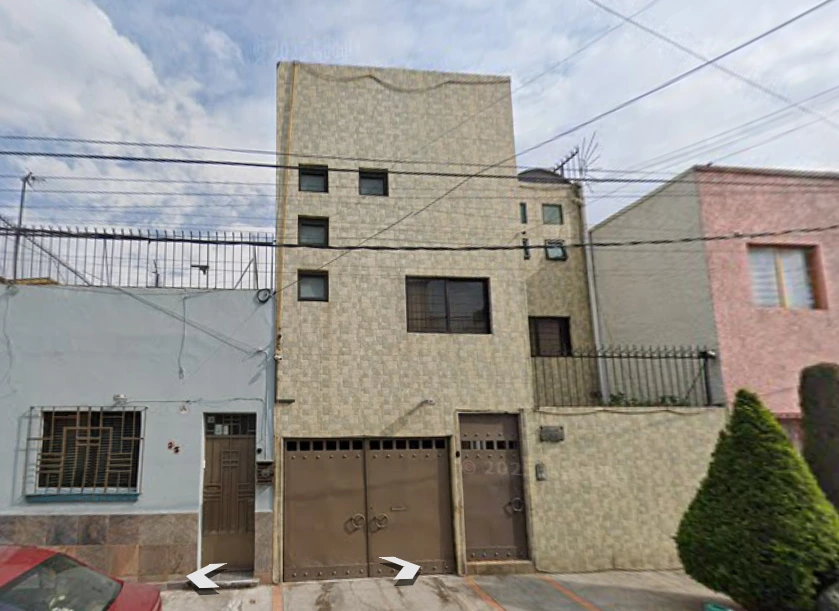 Hermosa casa en super ubicación col Guadalupe Tepeyac para INVERTIR