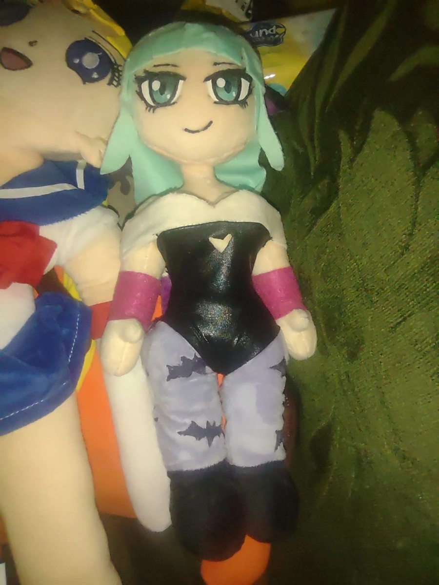 Peluche morrigan Av pantitlan y Sor Juana