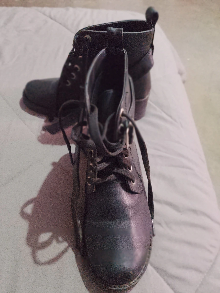 Botas