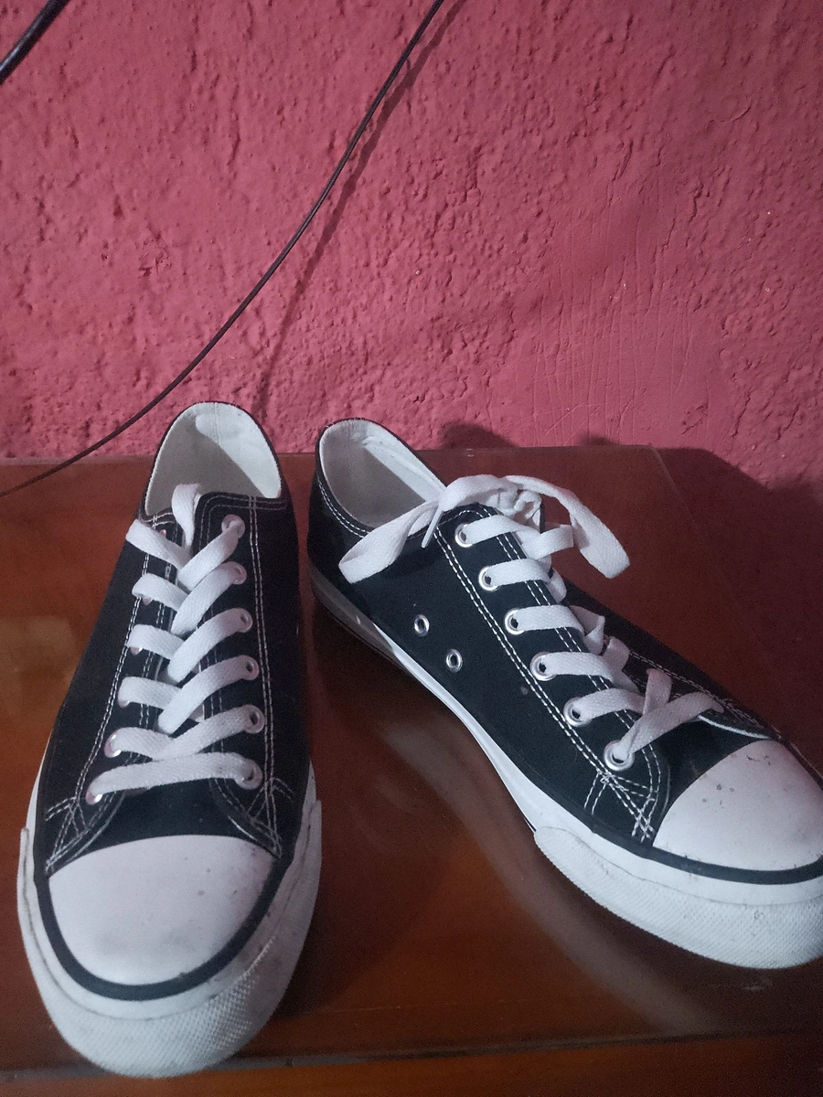 Vans negro con blanco