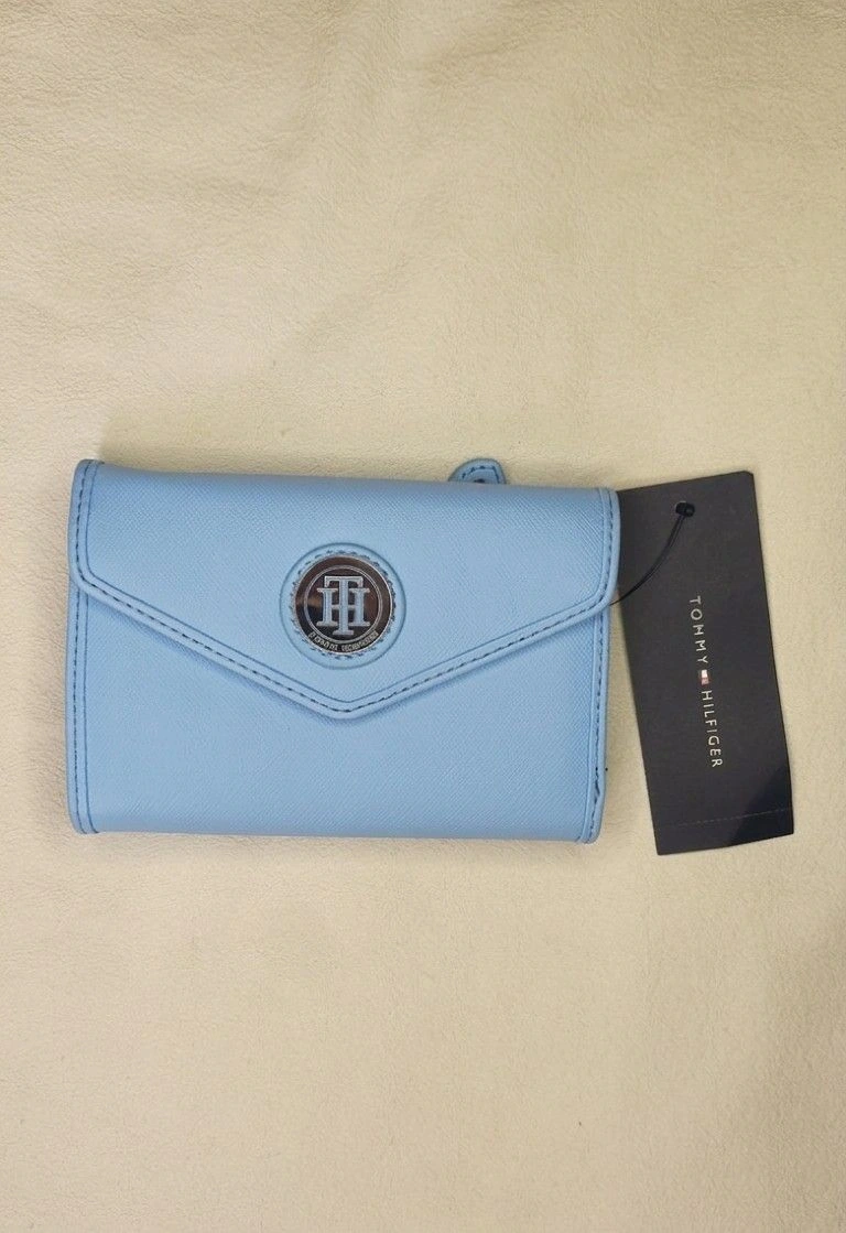 Cartera Tommy Hilfiger original 🇺🇸