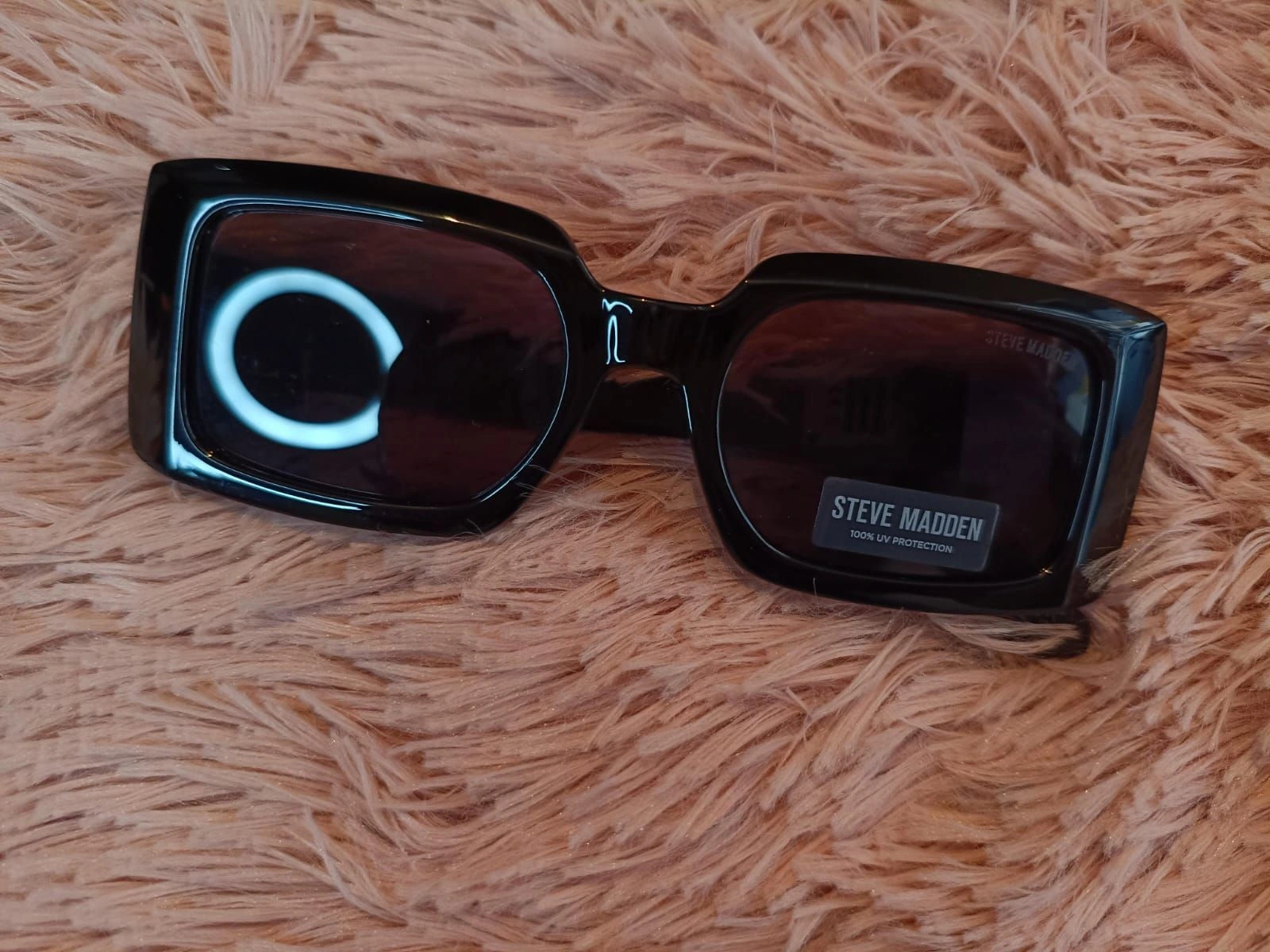 LENTES DE SOL PARA MUJER. STEVE MADDEN