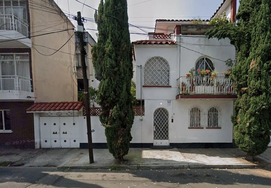 CASA EN VENTA EN CLAVERIA, AZCAPOTZALCO