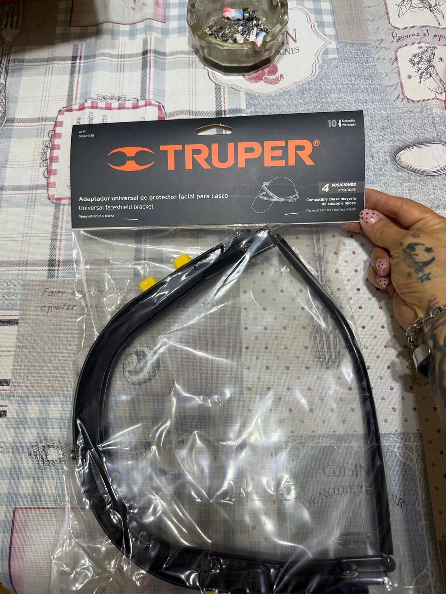 Adaptador universal para casco