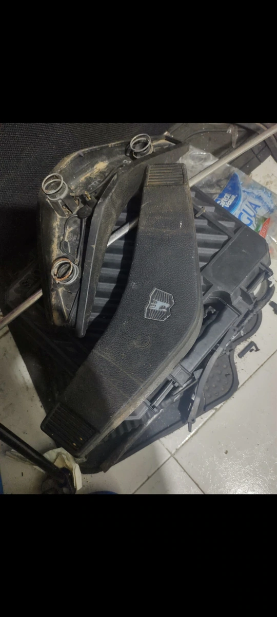 Tapa de volante Volkswagen claxon Av Pantitlán y Sor Juana