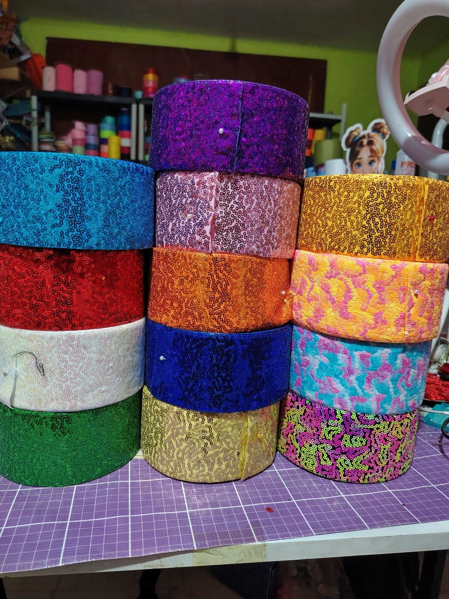Material. Para hacer moños
