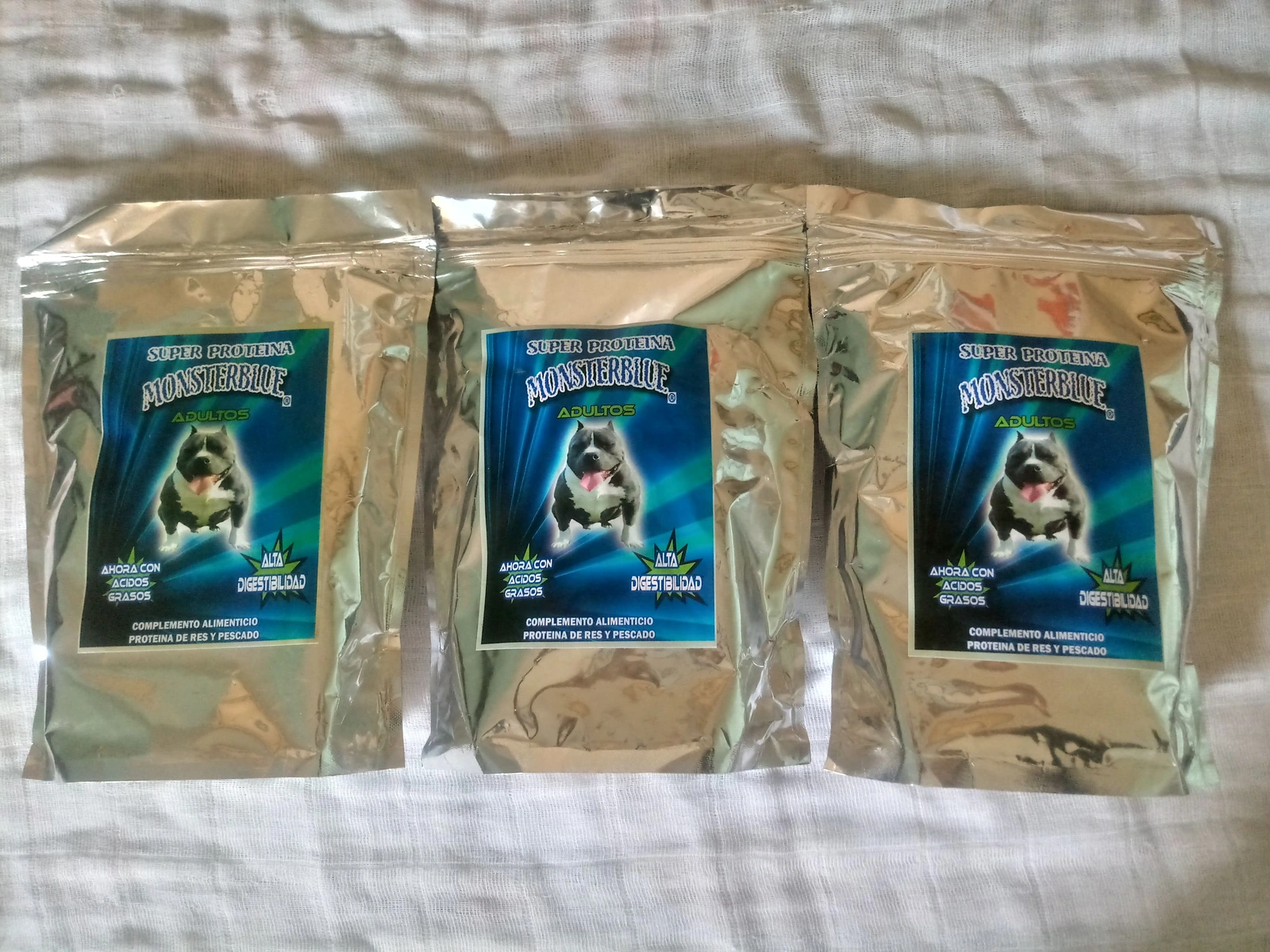 Super Proteína Monster Blue De 750 Grs Para Perro (3 Bolsas)