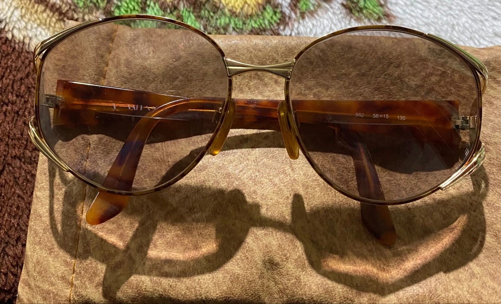 Lujosos lentes polarizados Valentino - hechos en Italia