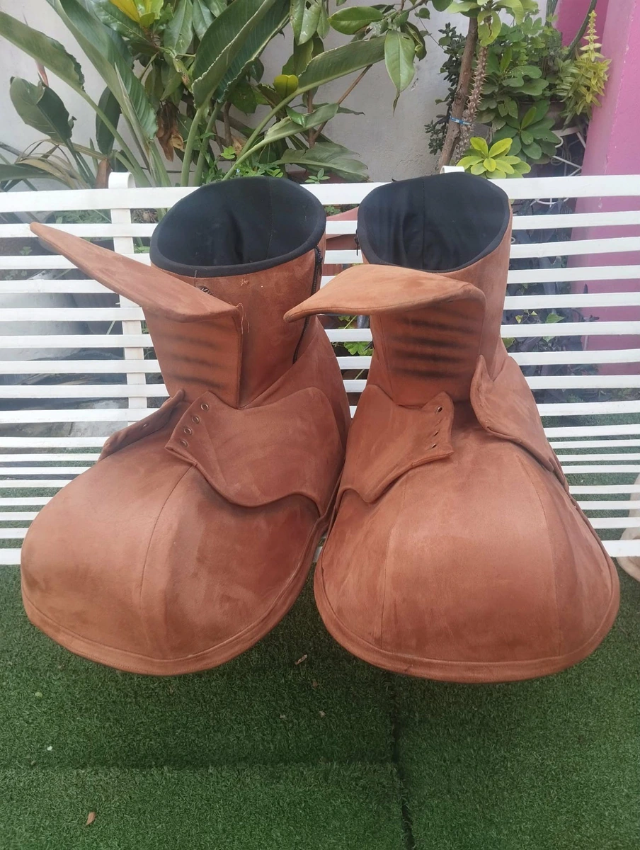 Zapatos para botarga gigantes