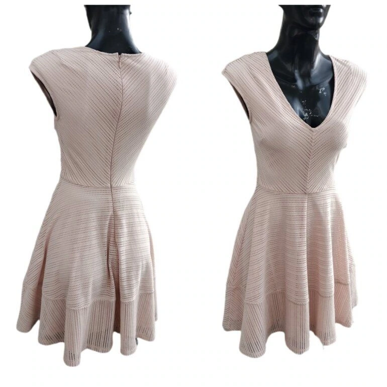 vestido circular cuello v strech palo de rosa manga corta bar lll