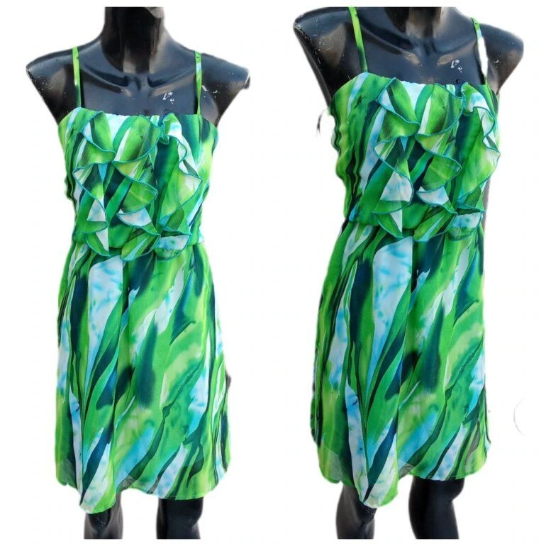 vestido verde con careolas estampado fresco