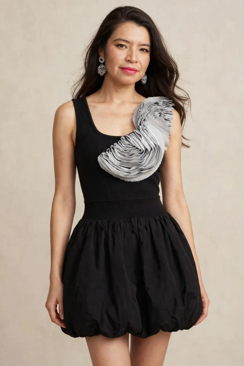vestido globo con flor grande