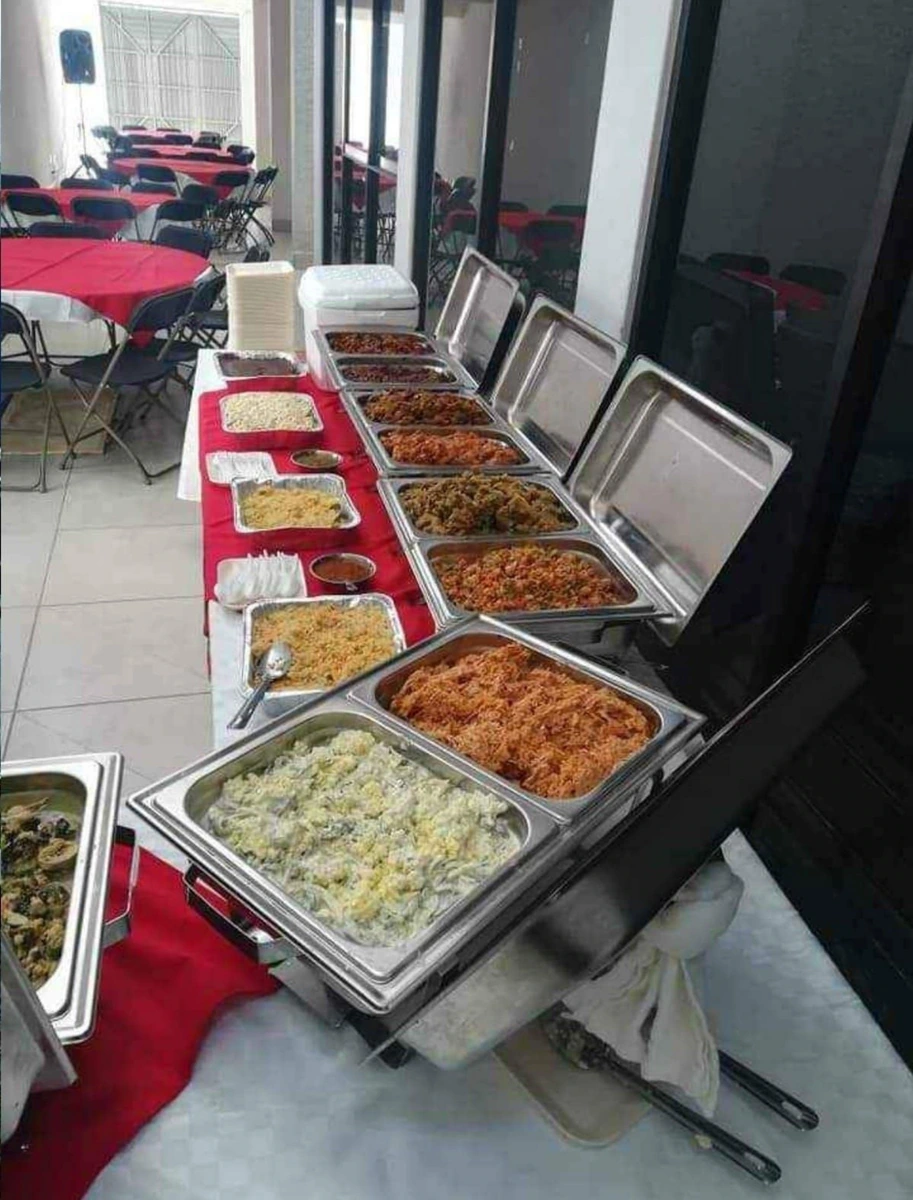 "🔥 ¡PROMO EXCLUSIVA PARA EVENTOS EN JULIO Y AGOSTO! 🔥Si tu evento es este fin de semana o en las próximas semanas, ¡esta promo es para ti! Contrata hoy..."