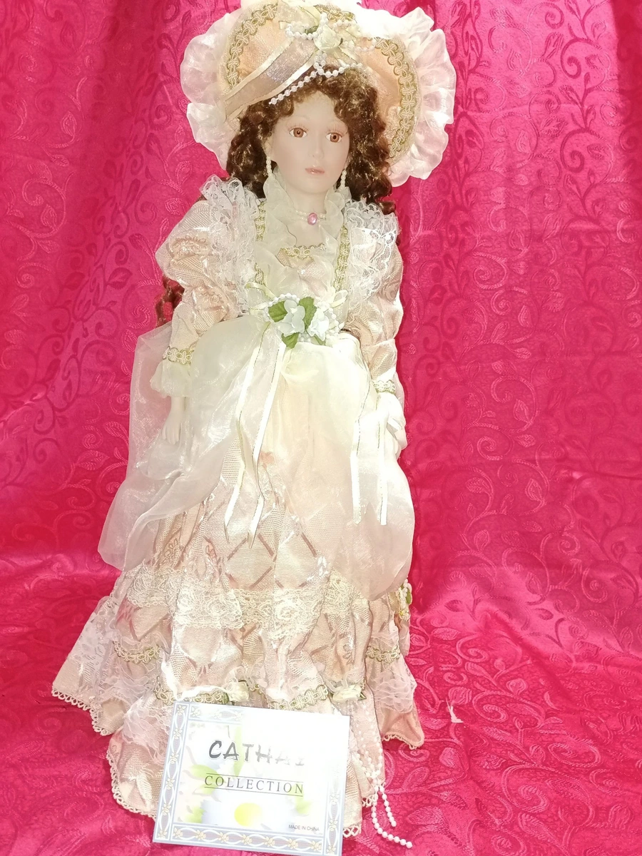 Muñeca de porcelana Cathay Depot
