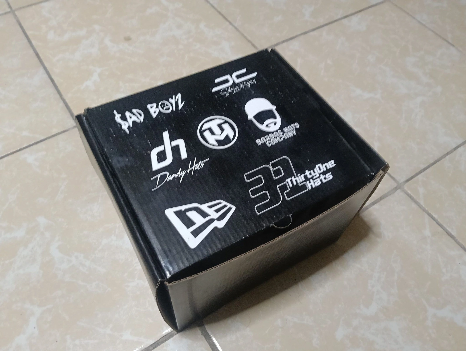 Gorras hats y new era
