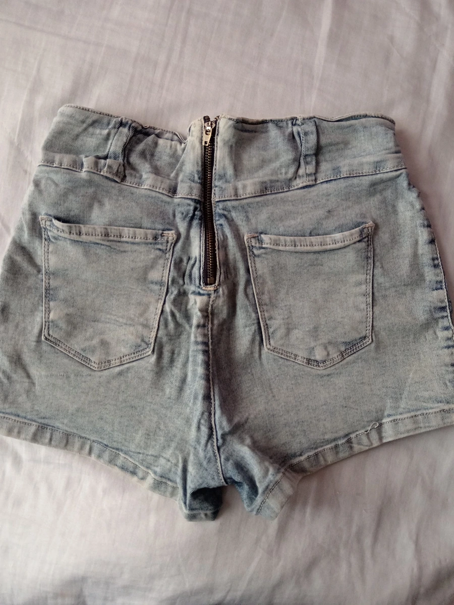 Short Bershka
