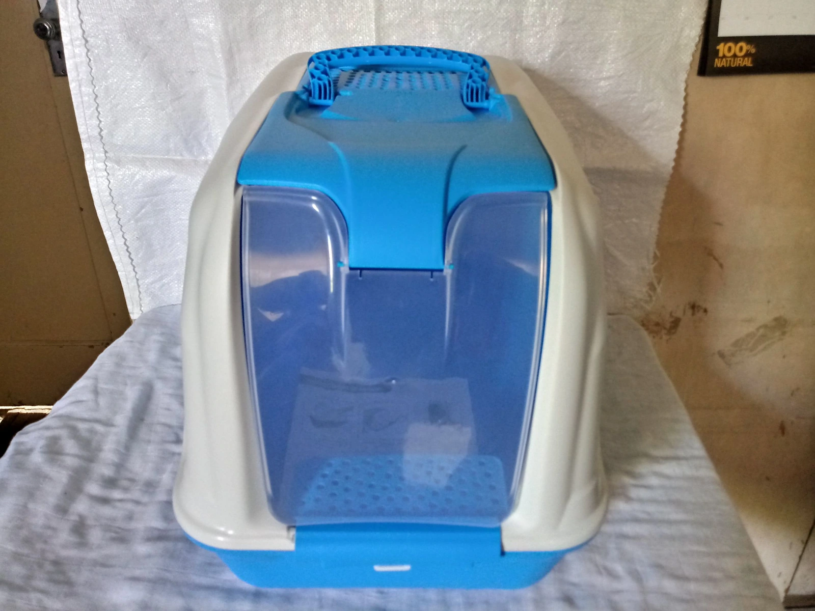 Arenero Iglu Con Puerta Abatible Jumbo 66*49*50 Patriko
