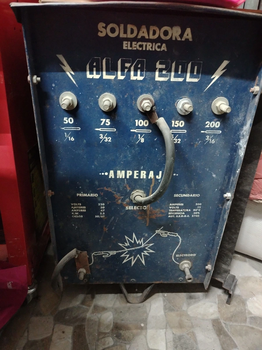 SOLDADORA ELECTRICA ALFA 200
