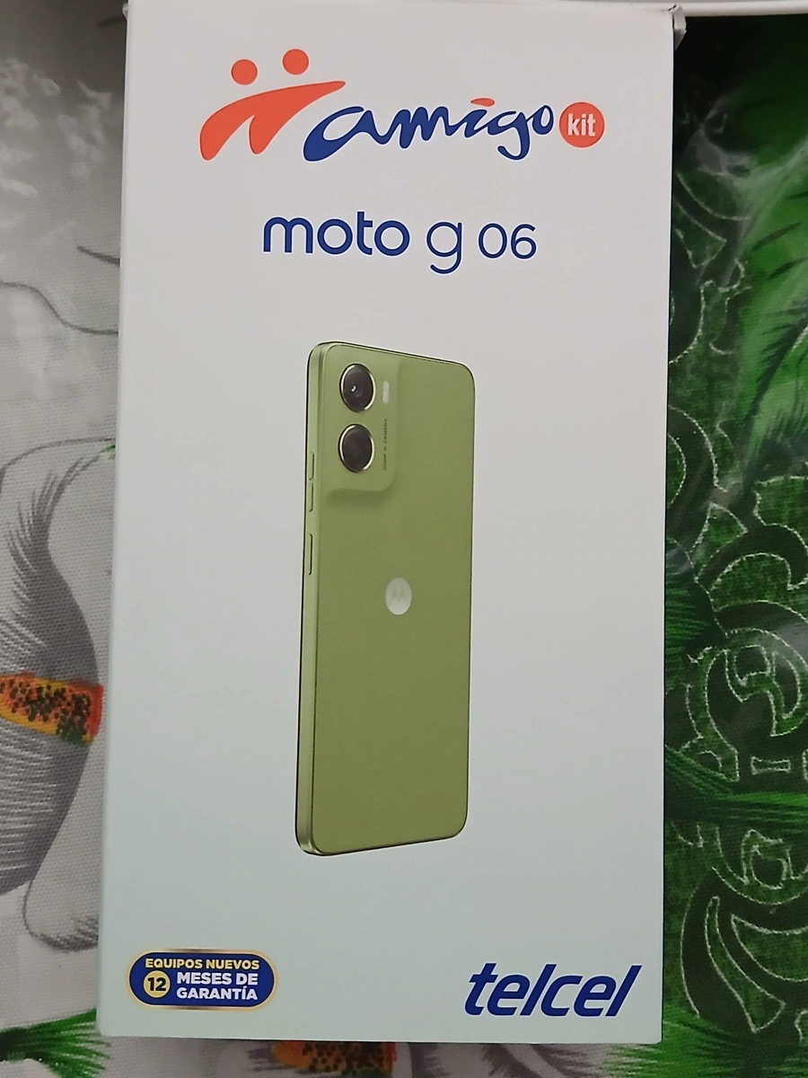 Teléfono celular moto g06