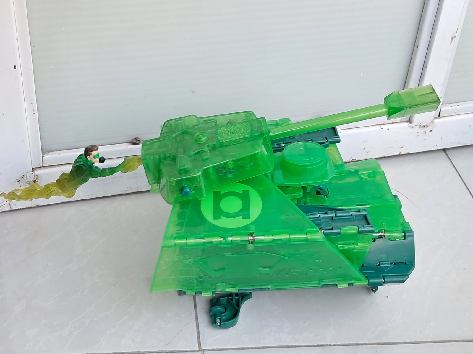 Vehiculo Transformable Jet -Tanque Linterna Verde DC