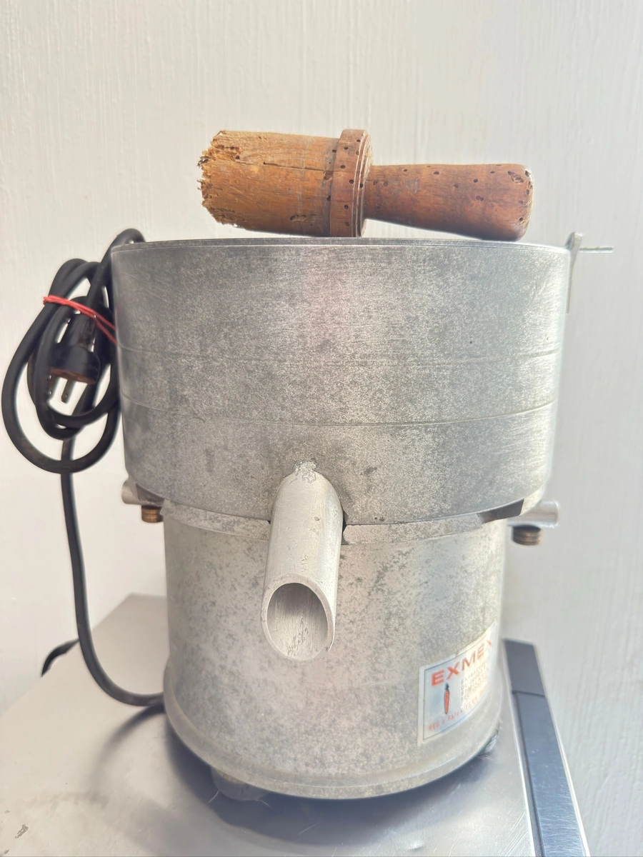 Extractor de Jugos EXMEX de Aluminio