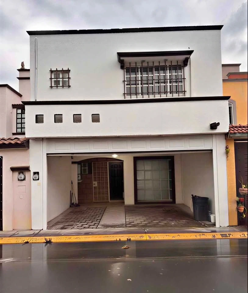 Casa en venta en Fraccionamiento Hacienda del Valle II, Toluca