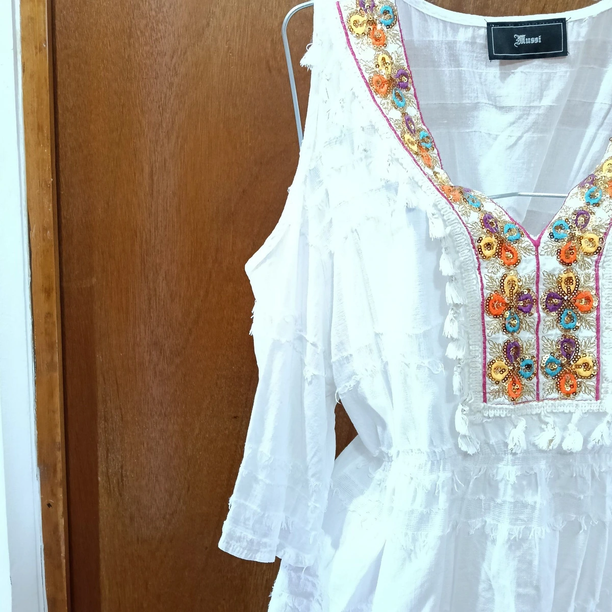 Blusa fresca con aplicacióne