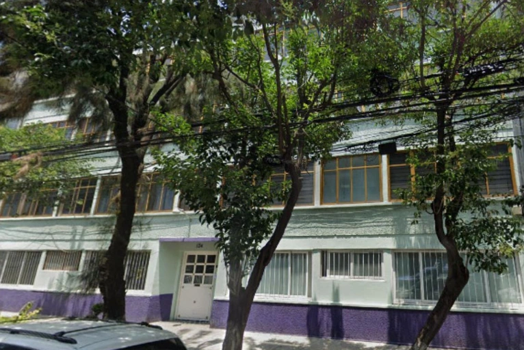 Gran Oportunidad Departamento para INVERSION col Doctores