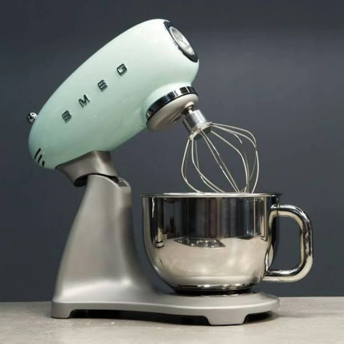 Batidora SMEG 10 velocidades