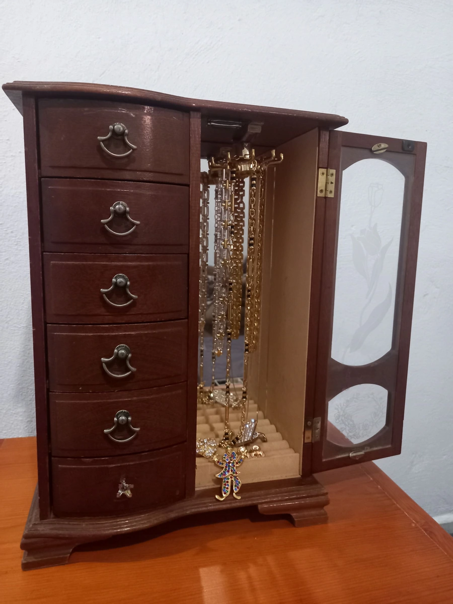 Alajero de madera
