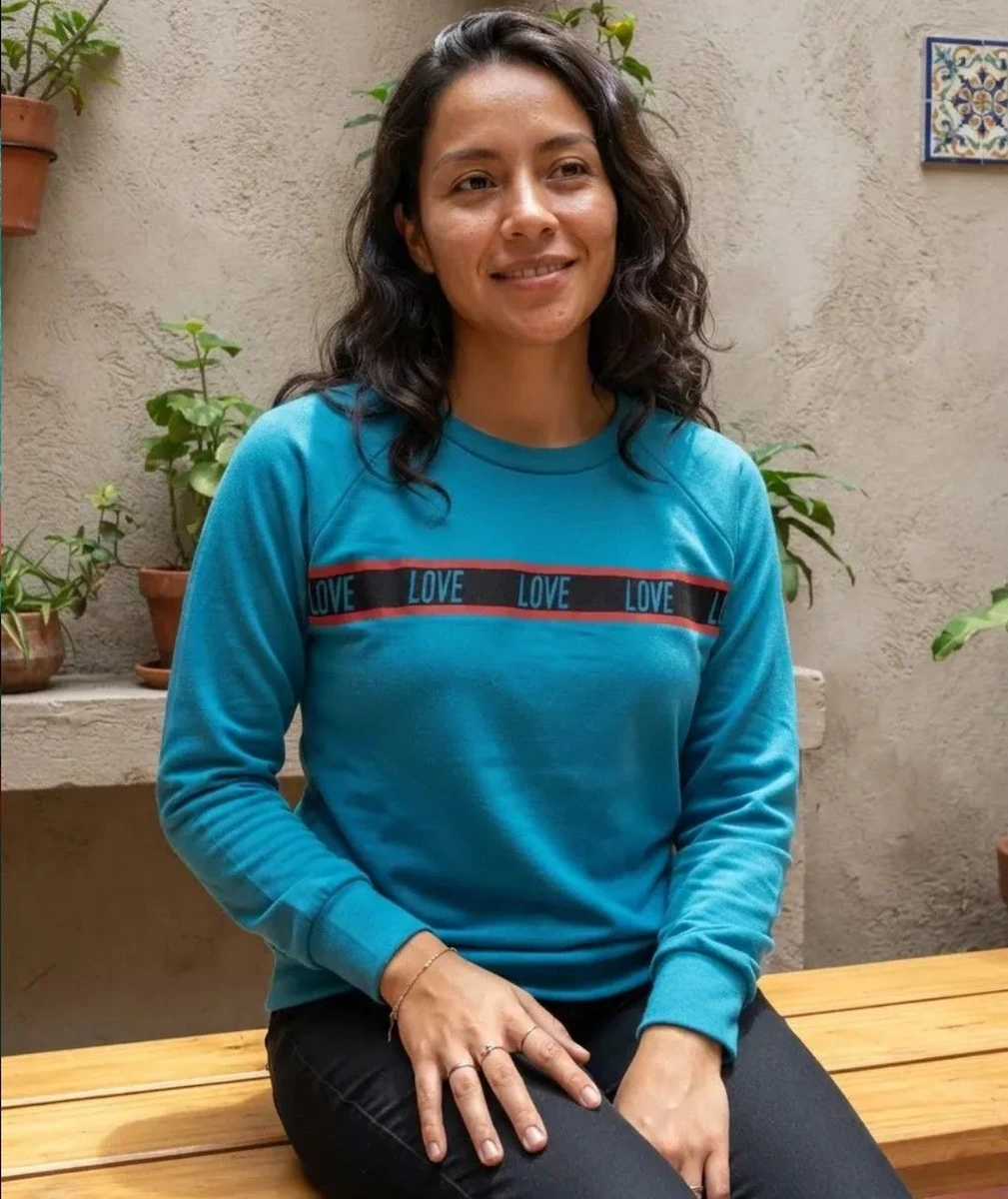 Sudadera de cuello redondo y manga larga